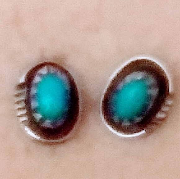 Vintage Indian style Earrings - Picture 3 of 4